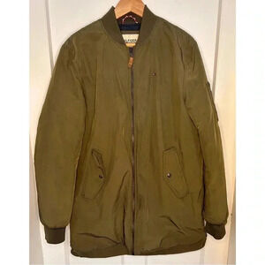 Men’s Tommy Hilfiger Coat in Olive Green Size Medium
